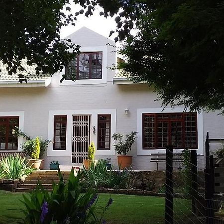 The Gate Guesthouse Clarens Exterior photo